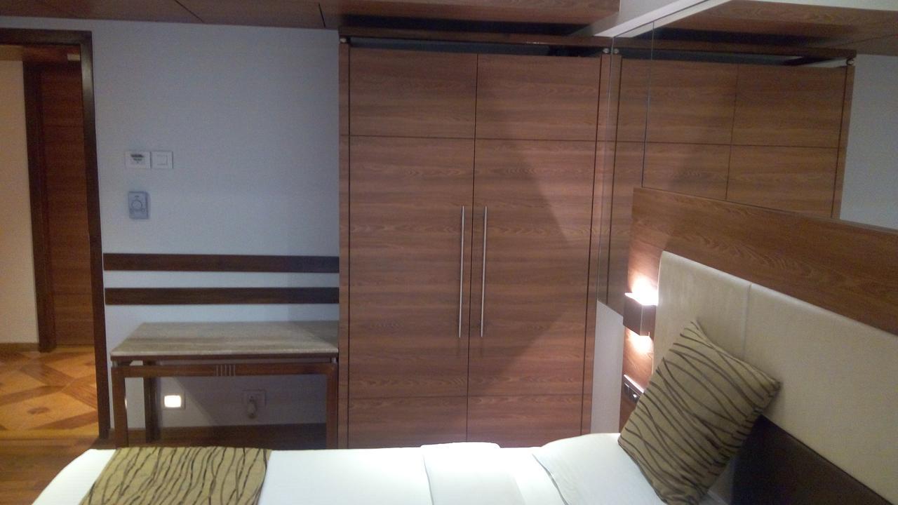 The Royal Orchid Hotel, Chembur Mumbai Luaran gambar