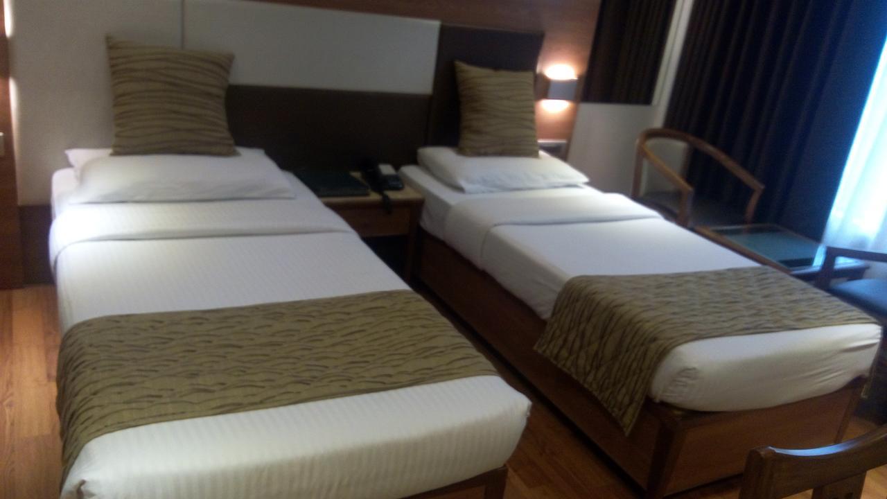 The Royal Orchid Hotel, Chembur Mumbai Luaran gambar